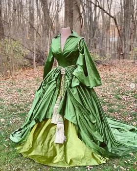 Винтажные зеленые платья для выпускного вечера от Emrald с длинным рукавом из бархата для косплея в стиле средневекового фильма и вечернее платье с персонажами из мультфильмов
