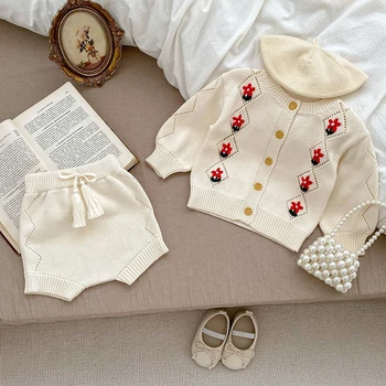 Осенне-весенний Комплект одежды для новорожденных девочек, Вязаный Кардиган с вышивкой и длинными рукавами, шорты из полипропилена, костюм для малышей, одежда для малышей